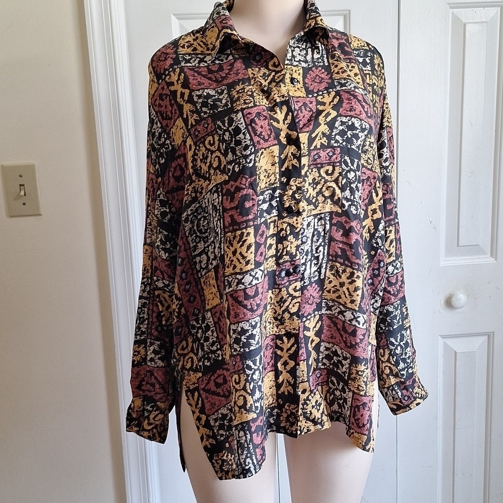 Bogari Vintage 90s 100% Silk Button-Up Shirt Size M